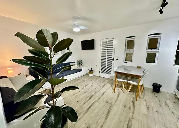 Apartamento Estilo Chale Com Piscina Ubatuba